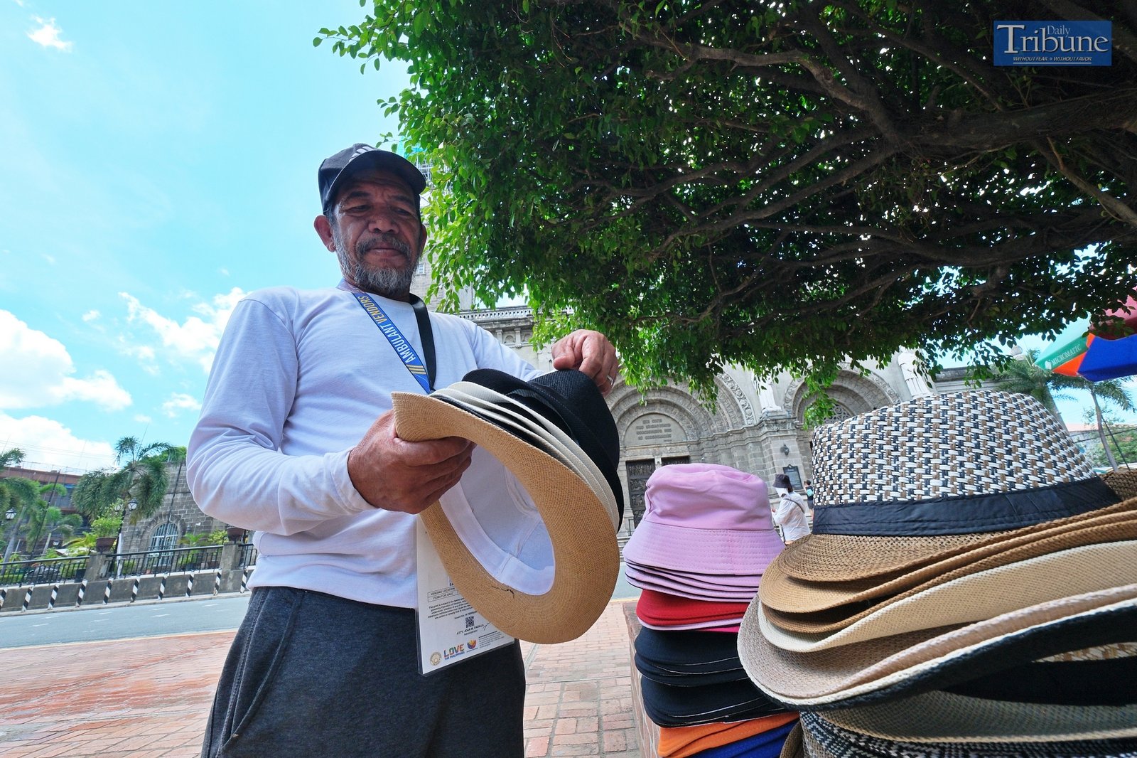 TRIBUNE-intramuros-souvenirs